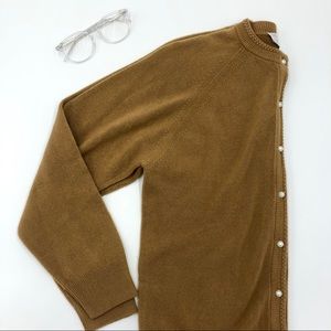 Vintage Cardigan with iridescent buttons